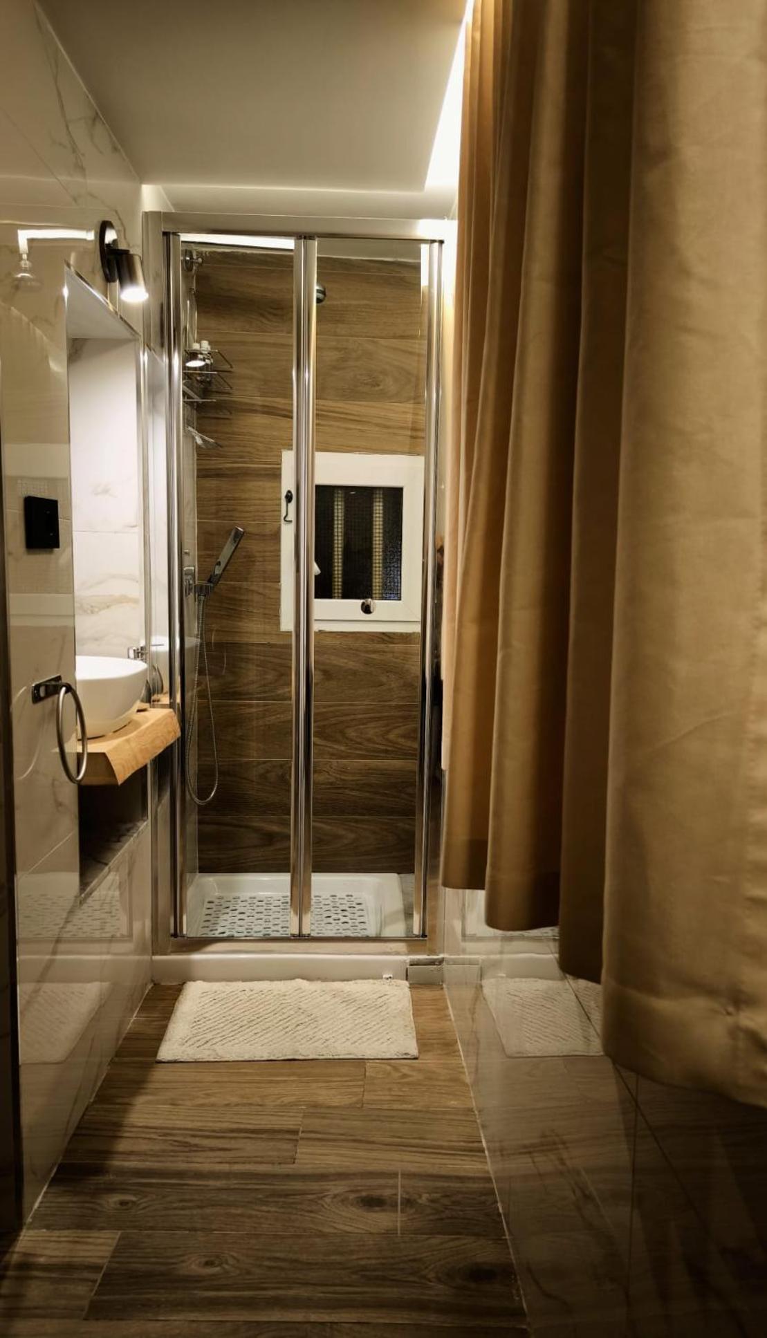 Casamira B&B Napoli Centrale Esterno foto